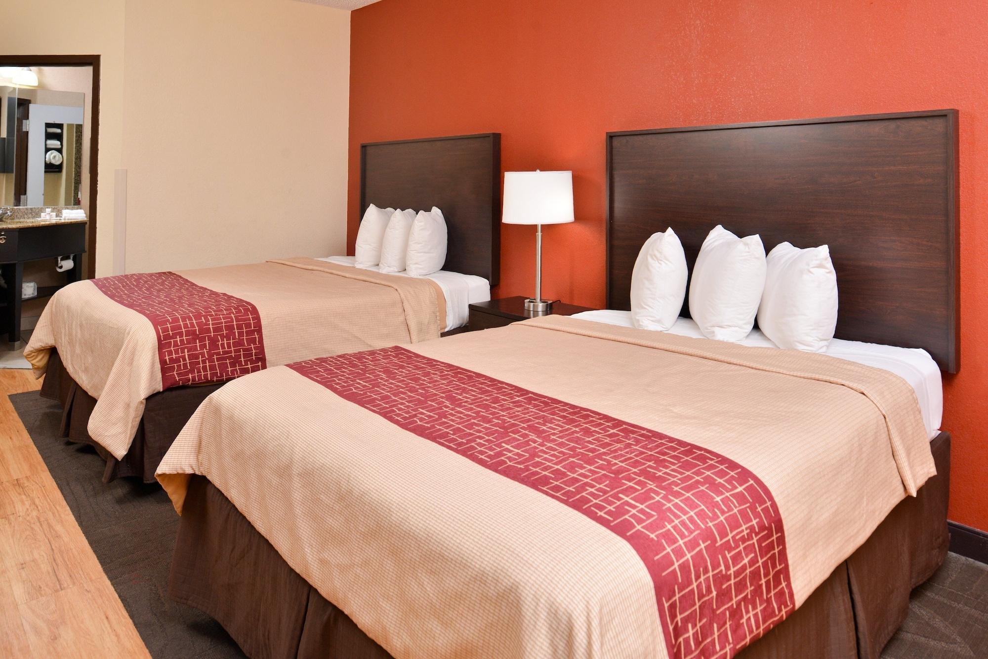 Red Roof Inn & Suites Columbus West Broad Екстер'єр фото