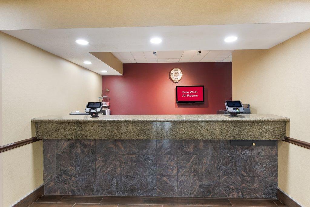 Red Roof Inn & Suites Columbus West Broad Екстер'єр фото