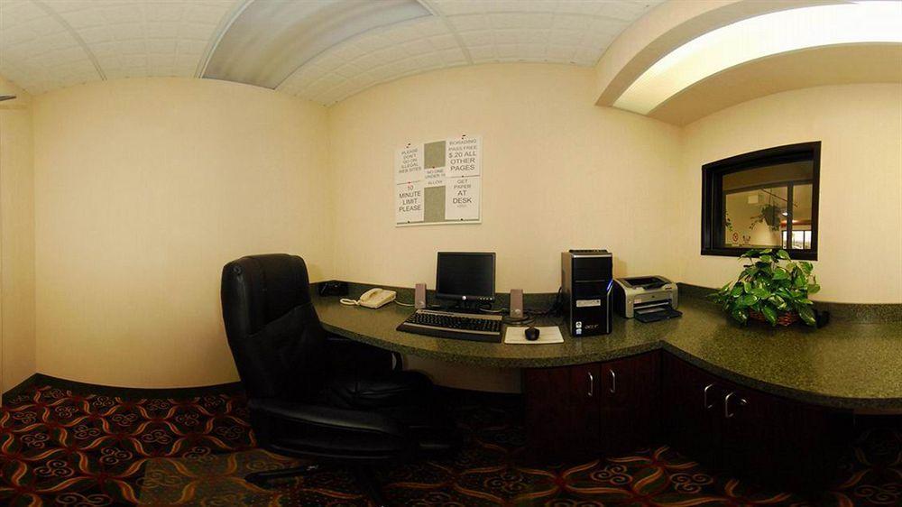 Red Roof Inn & Suites Columbus West Broad Екстер'єр фото